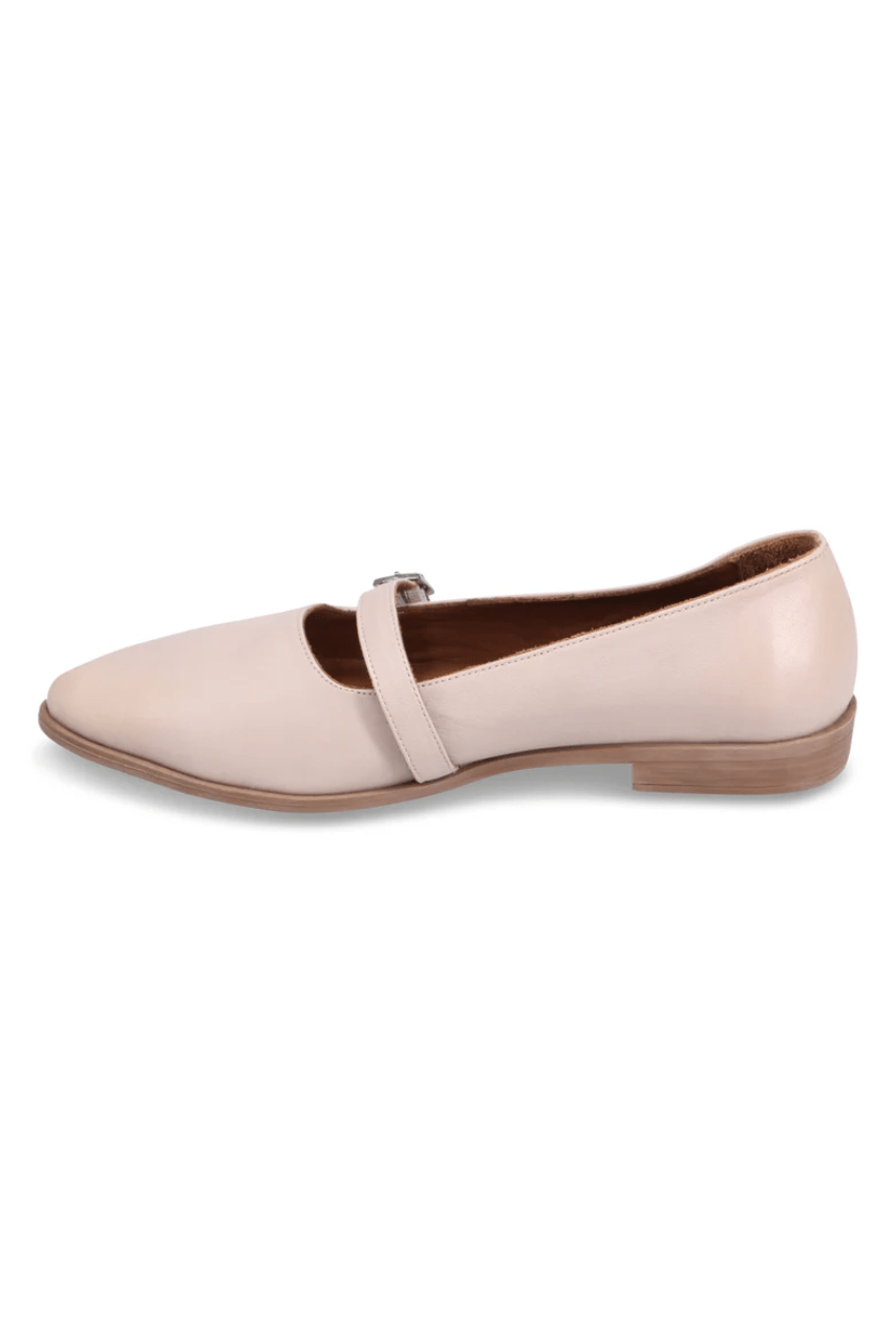 BUENO Bobbi Shoe