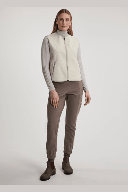 FIG Iclyn Sleeveless Vest