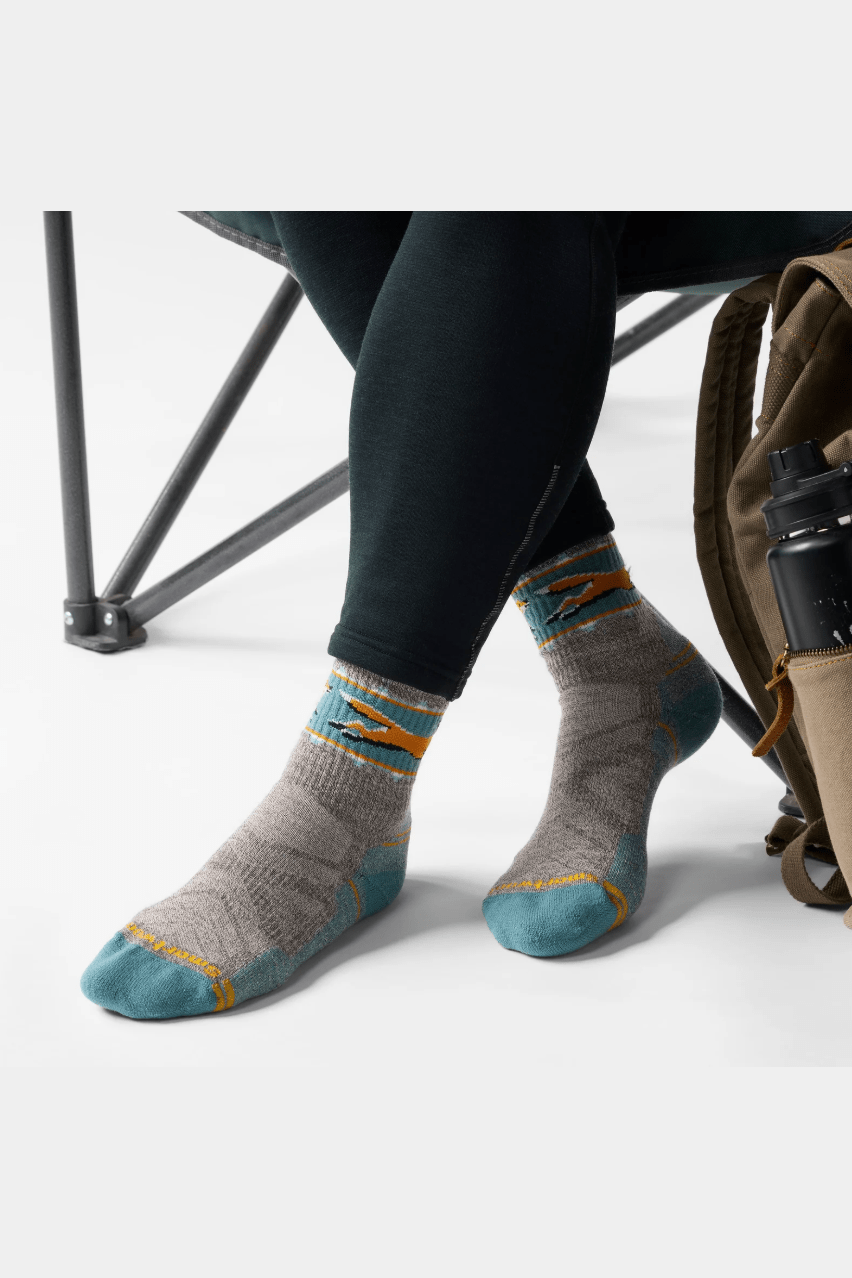 SMARTWOOL Women's Hike Light Cushion Fox Meadow Mid Crew Socks