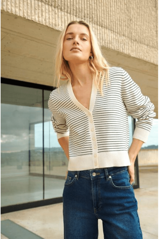 PART TWO Anessa Cardigan