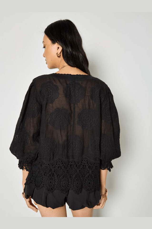 APRICOT Embroidered Daisies Lace Hem Top