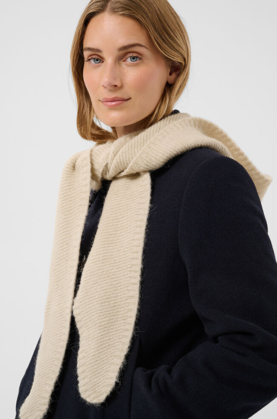 PART TWO Charline Scarf