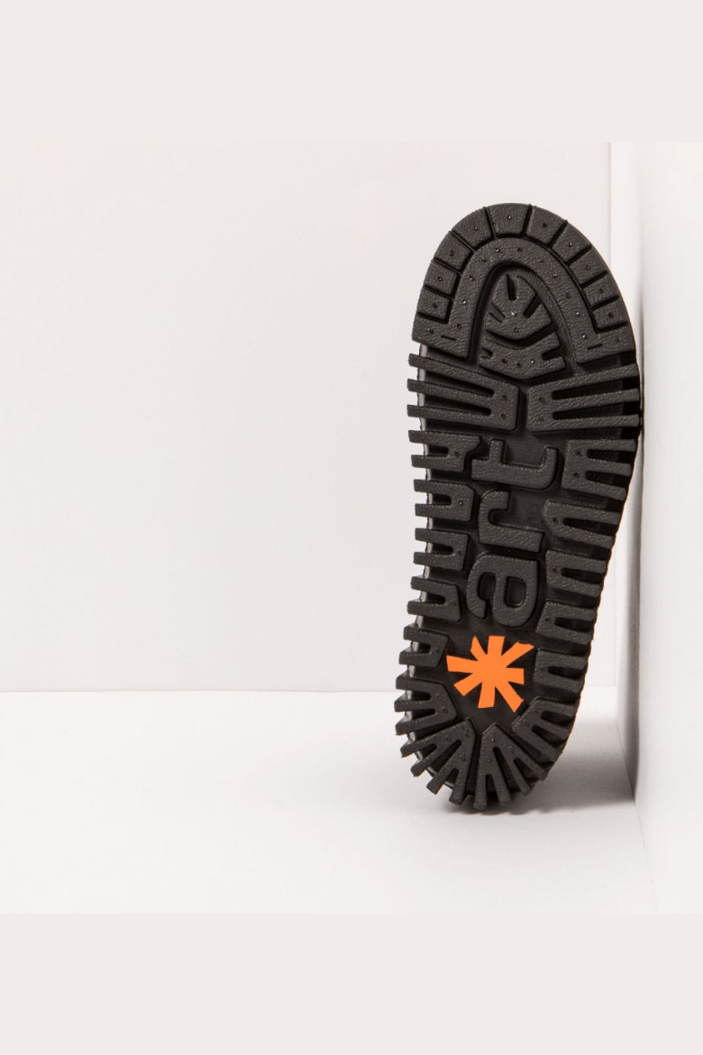 ART 1517 Boot